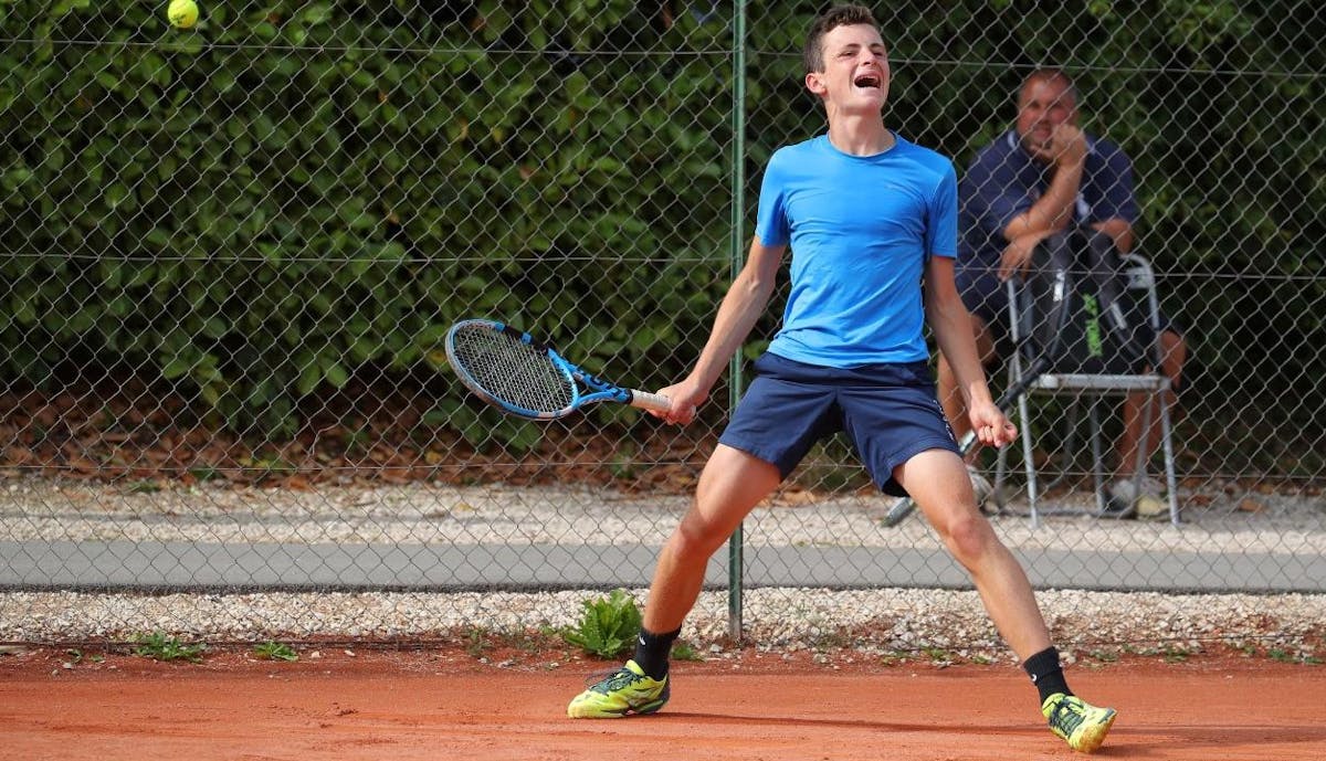 CDF 15-16 ans garçons : Bertrand en deux temps | Fédération française de tennis