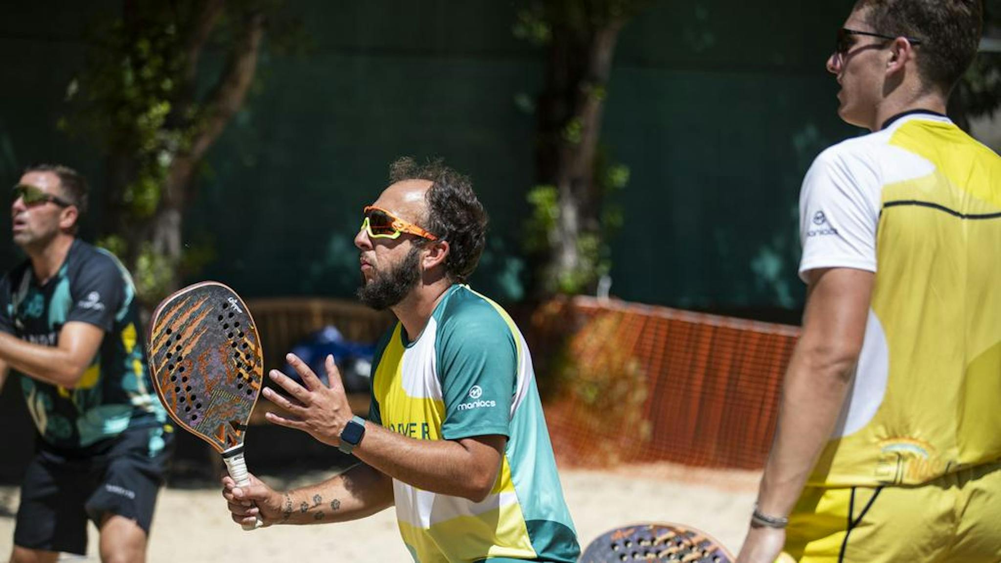 Aux côtés de Jérôme Maillot, le coach de l'équipe de France.