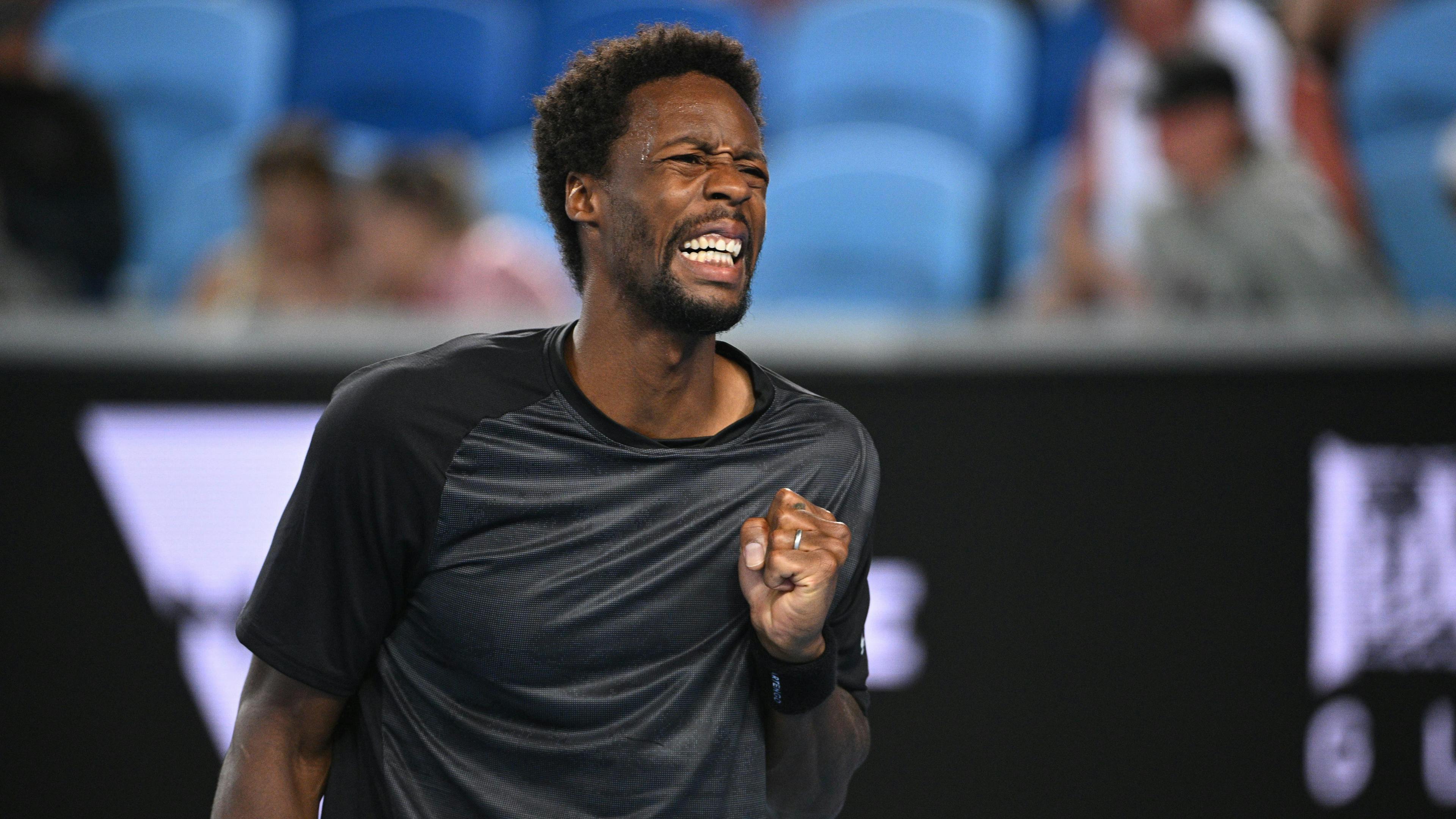 Gaël Monfils peut serrer le poing, son début de tournoi se passe très bien...