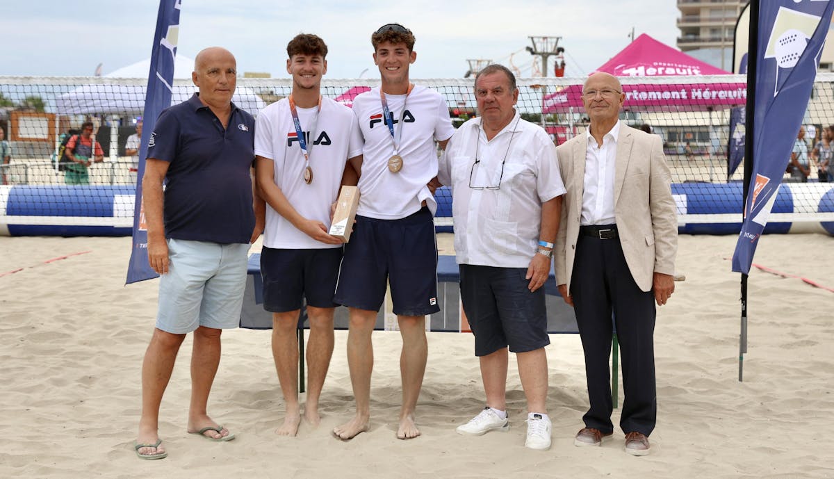Championnats de France de beach tennis : la Nouvelle-Aquitaine au pouvoir 