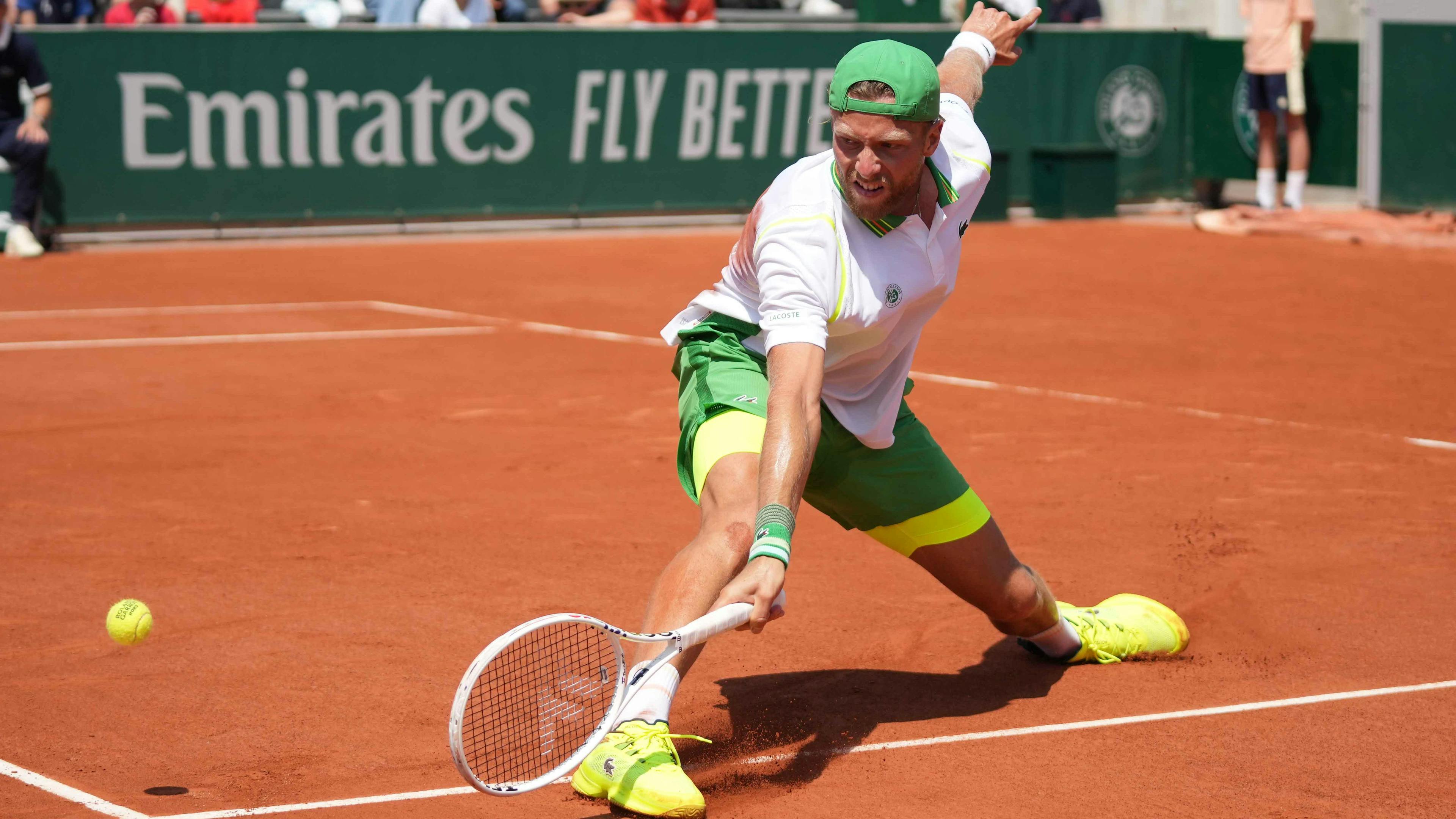 Malgré sa combativité, Hugo grenier s'incline au 1er tour.