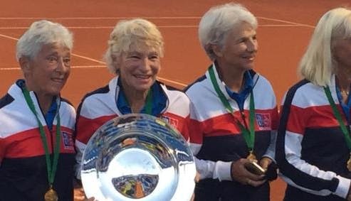 Les Françaises sacrées championnes du monde en 70 ans et plus. | Fédération française de tennis