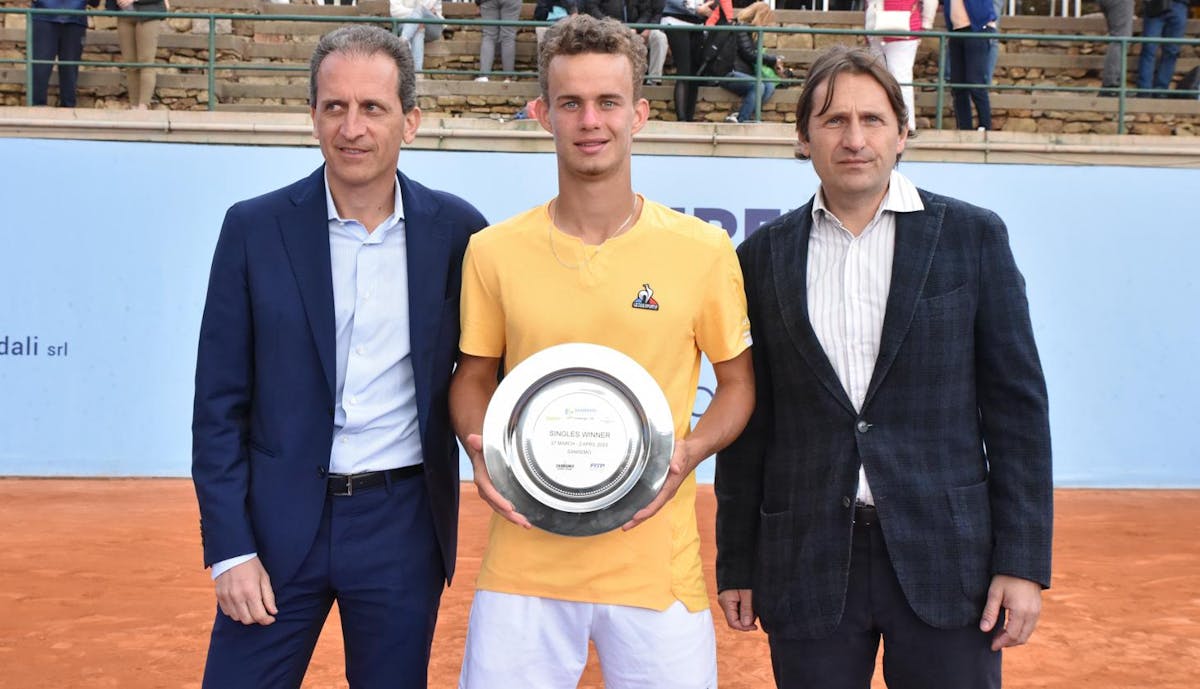 Luca Van Assche déjà pur cent, Janicijevic et Chidekh brillent | Fédération française de tennis