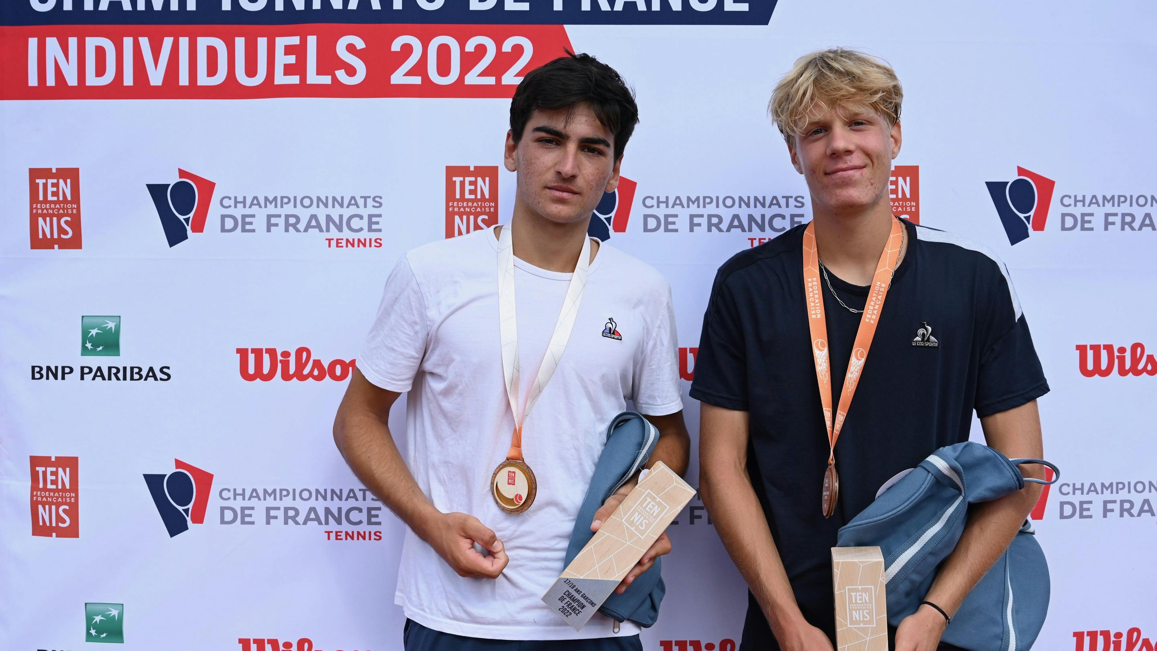 Joe Misrahi et Valentin Faure lors de la cérémonie de remise des prix.