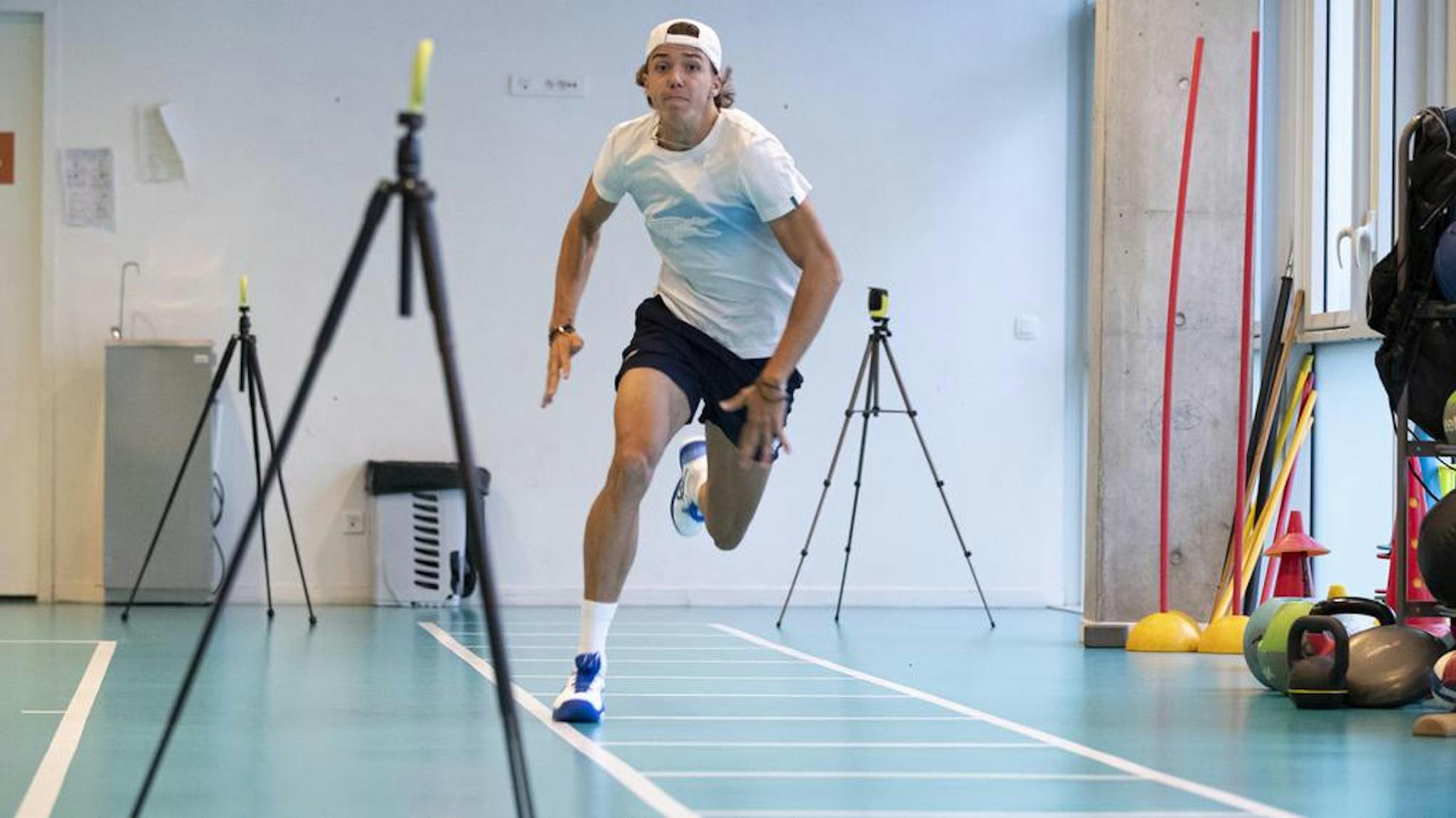 Même dans l'impossibilité de "matcher", chercher à vous entraîner autant que possible, sur le court mais aussi sur le plan physique, comme Arthur.