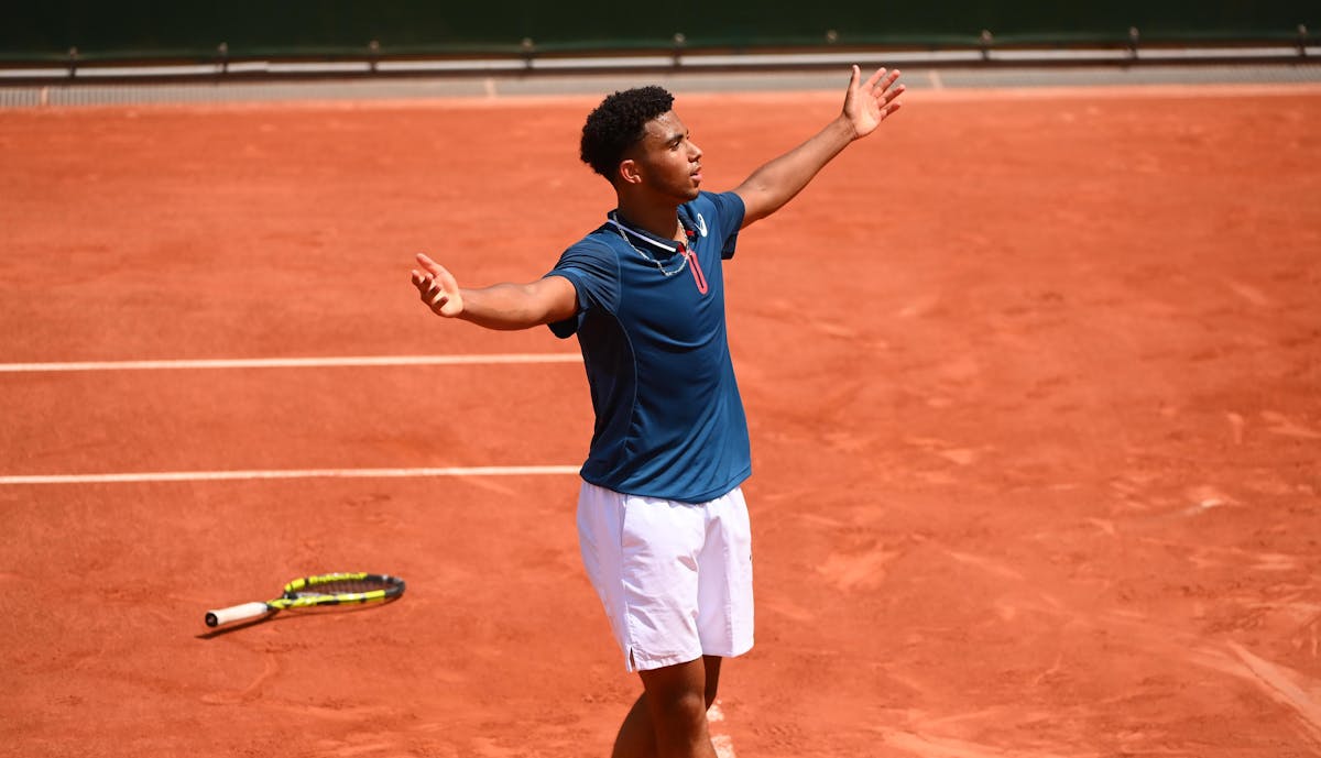 Juniors : Mpetshi-Perricard, Van Assche, Fils et Cuenin en quart de finale | Fédération française de tennis