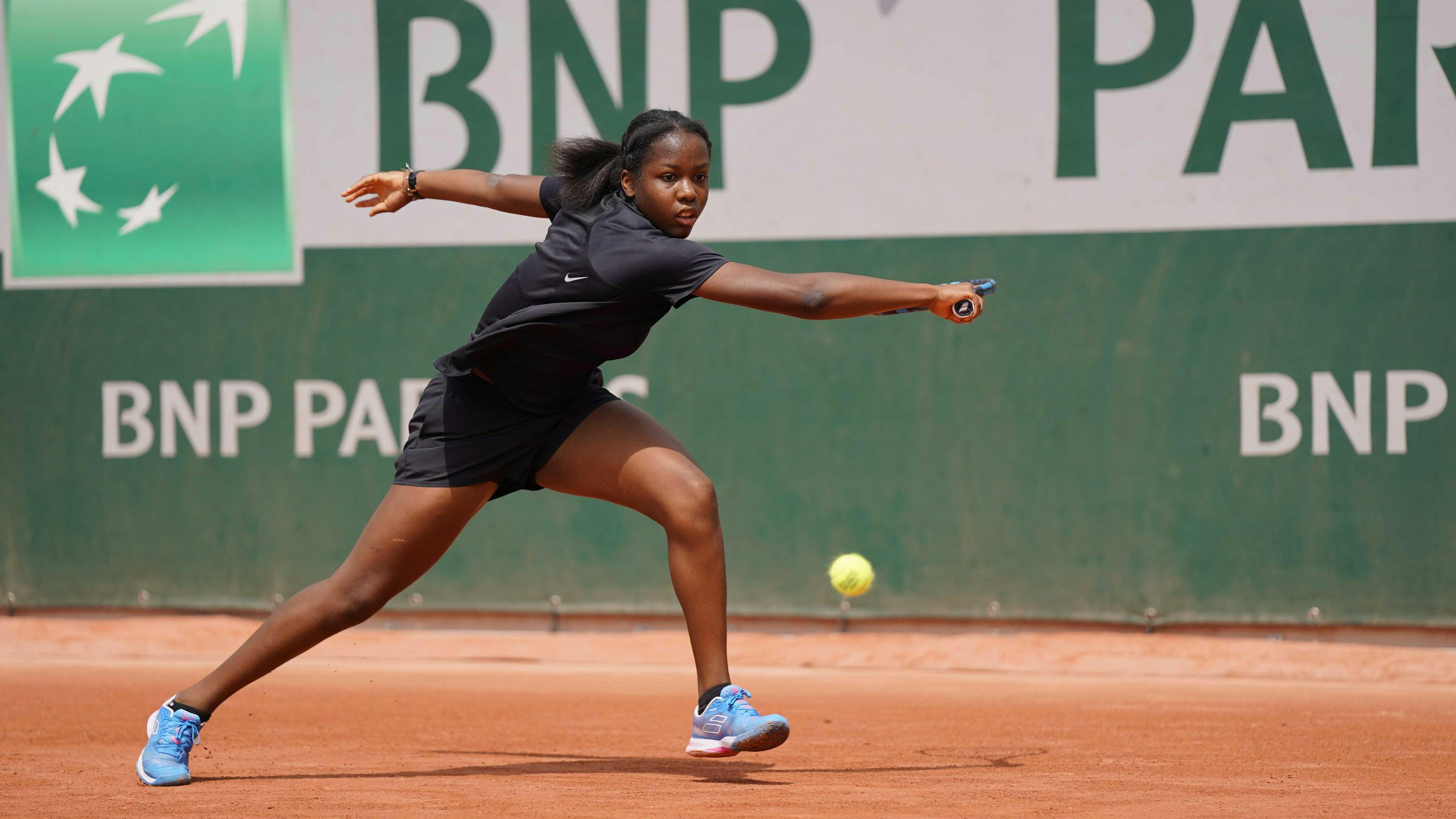 Daphnée Mpetshi Perricard a découvert l'ambiance des "qualifs" à Roland-Garros.