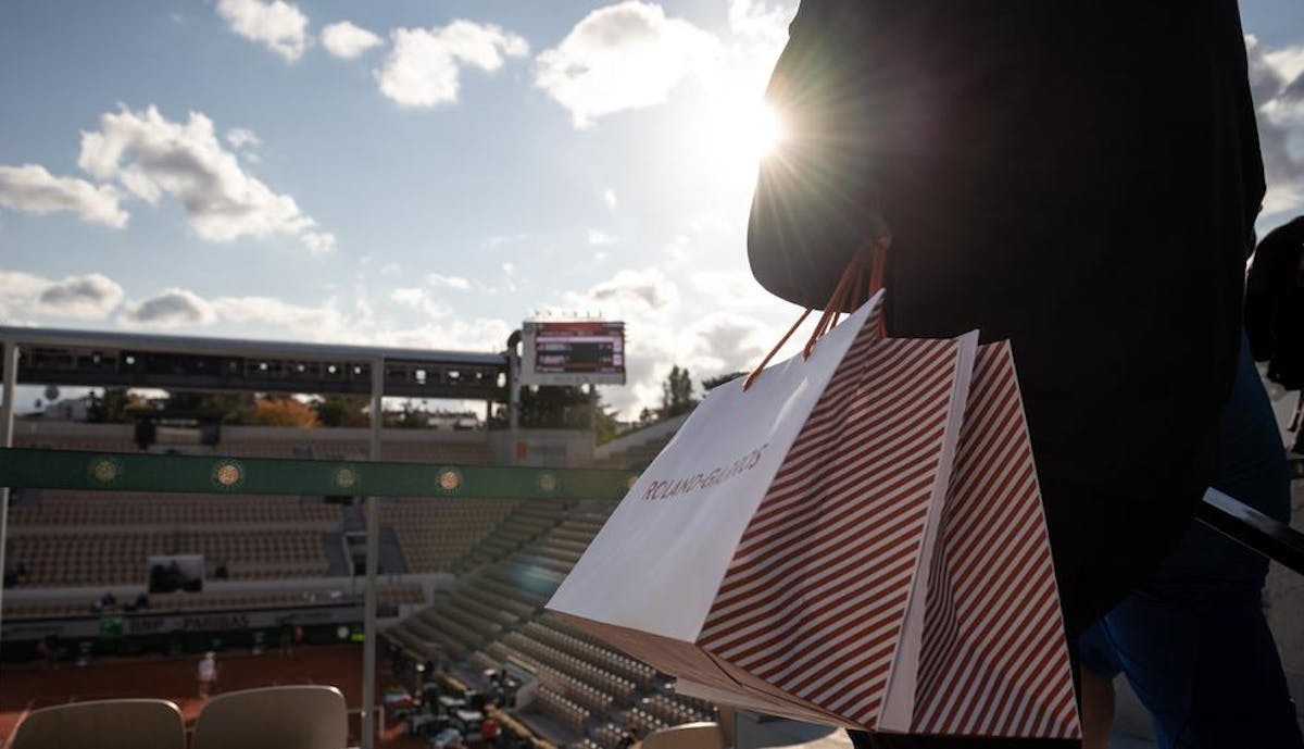 Visites guidées, vélotour, padel... Le stade Roland-Garros à l'heure d'été | Fédération française de tennis