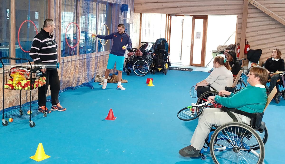 Le CO Courcouronnes, tout neuf et en fauteuil ! | Fédération française de tennis