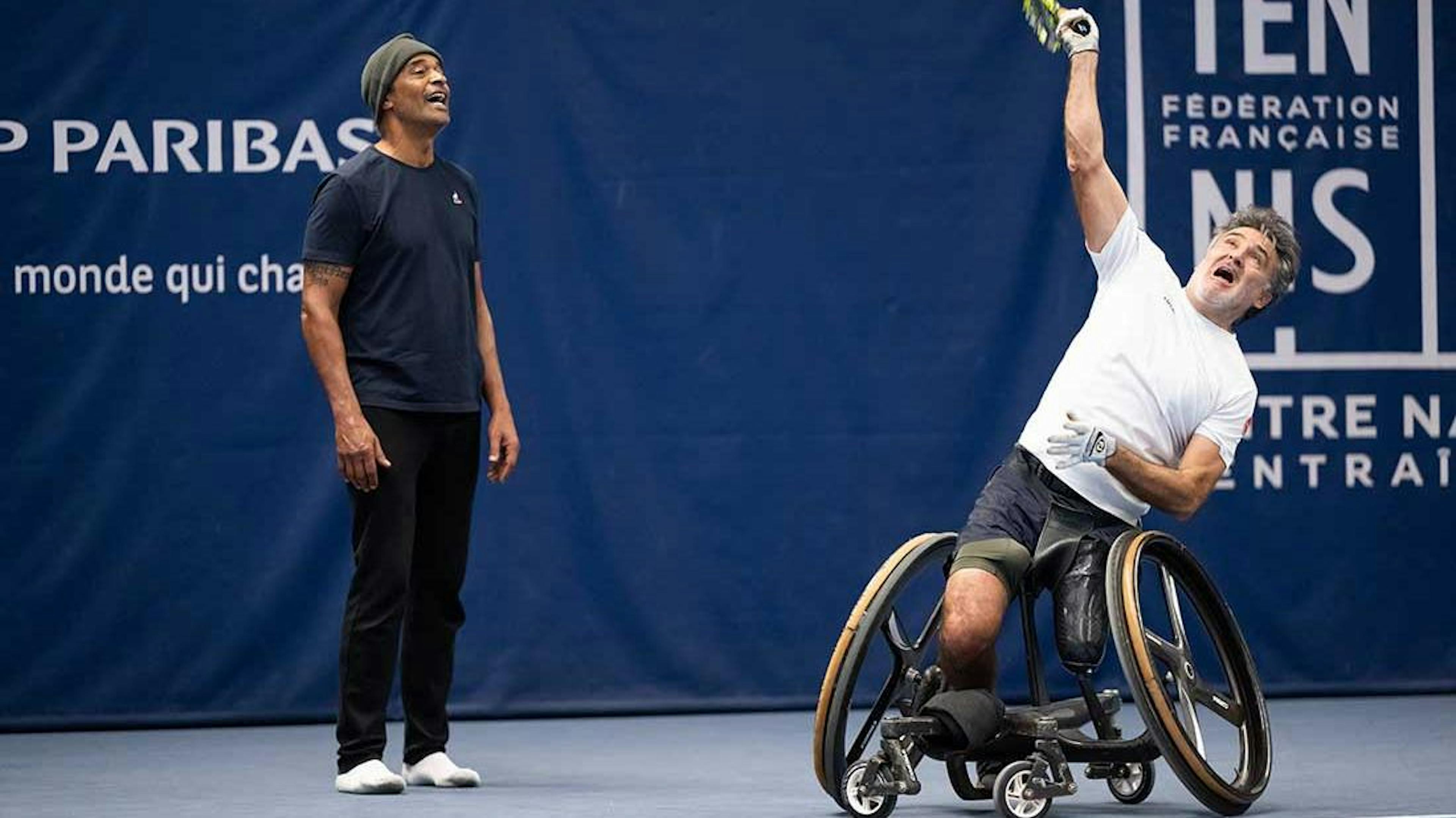 Yannick Noah avec Stéphane Houdet.