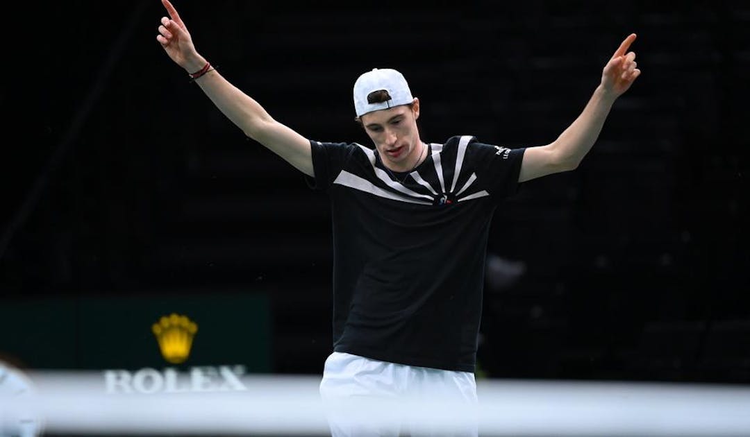 Rolex Paris Masters - Ugo Humbert domine Tsitsipas au bout d'un superbe combat | Fédération française de tennis