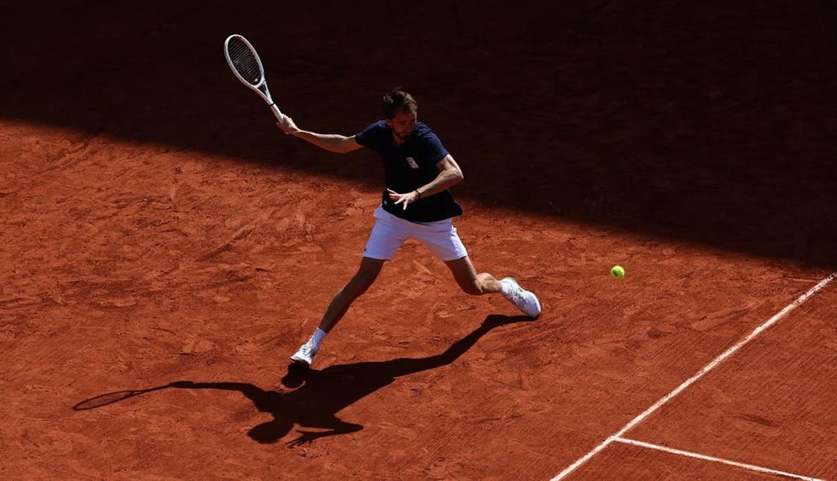 Comment bien jouer sur terre battue, les conseils de Gilles Cervara | Fédération française de tennis