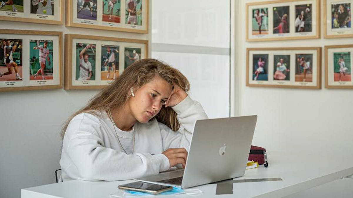 Les cours des classes fédérales se font en visioconférence.