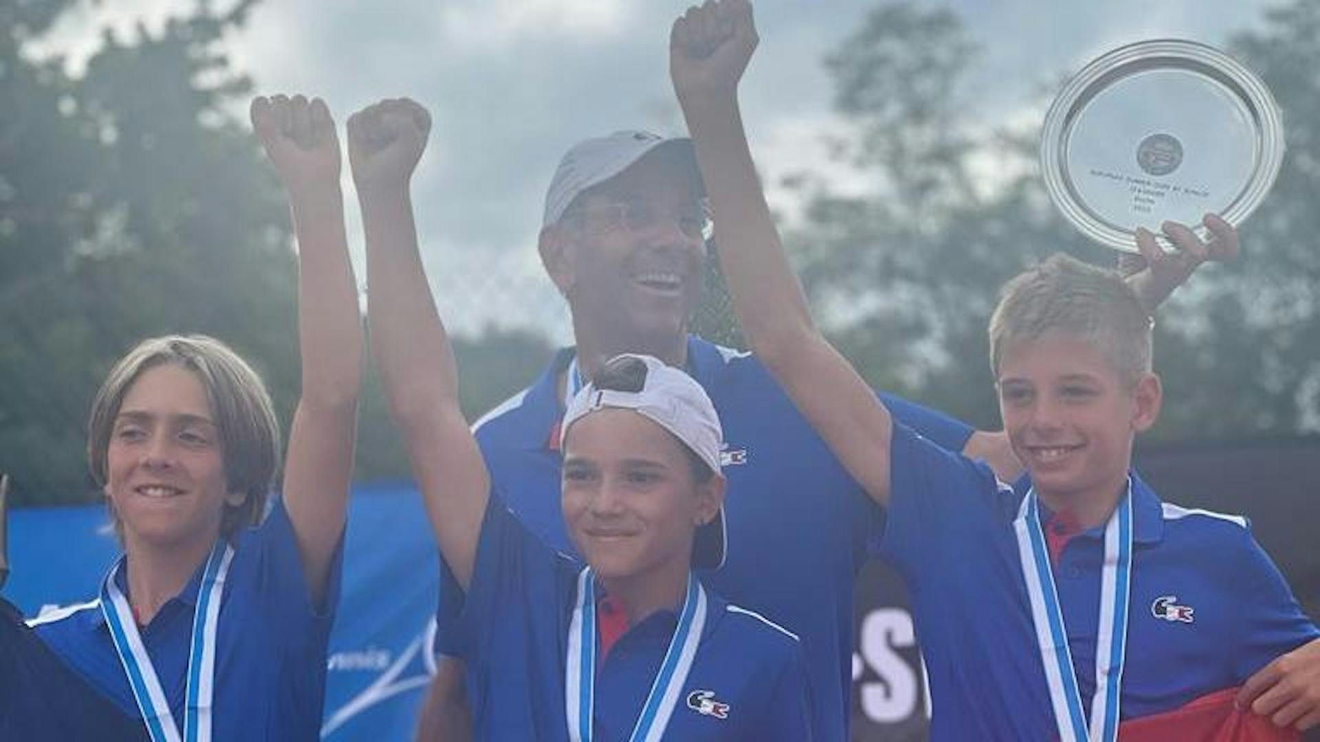 Mario Vukovic, Samuel Dakessian et Evan Giurescu, champions d'Europe U12 à Dijon