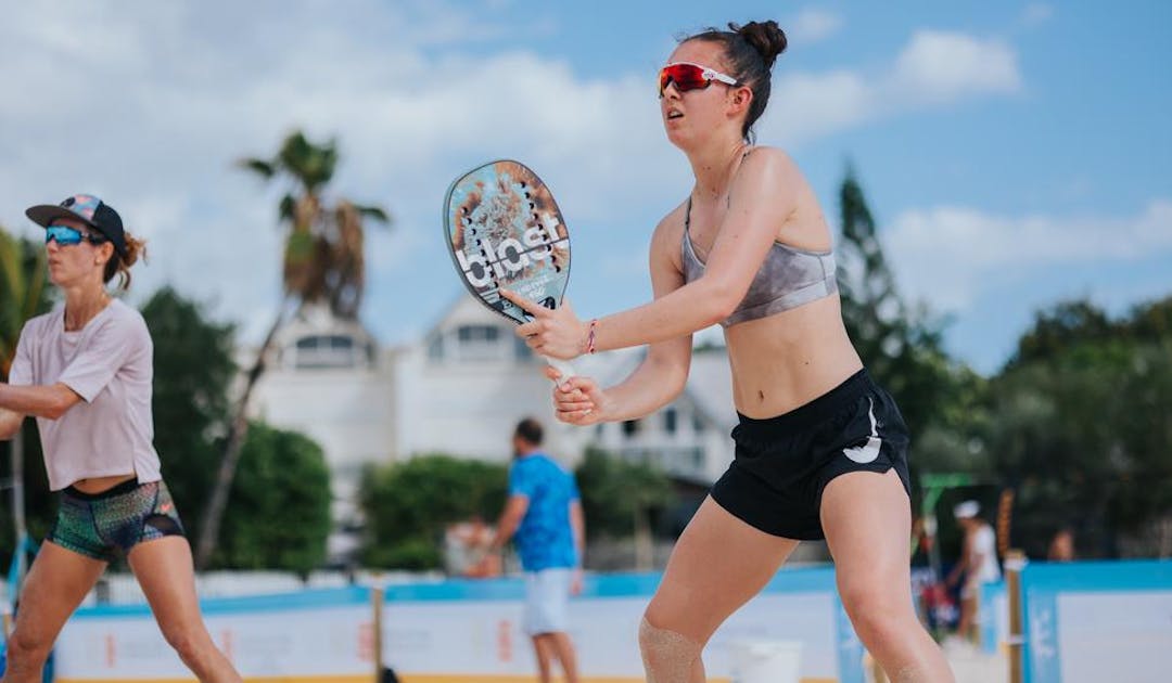 Carré beach : Lola Barrau vise les sommets | Fédération française de tennis