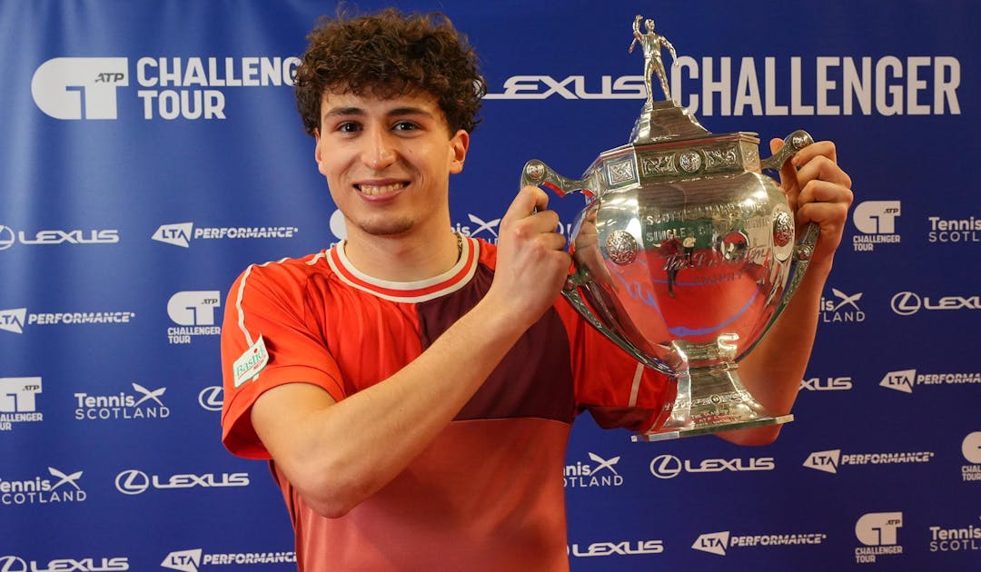 Clément Chidekh : "Jouer sur le circuit universitaire m'a "forgé"" | Fédération française de tennis