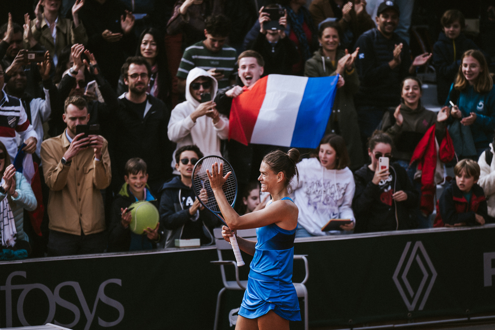 Chloé Paquet et Corentin Moutet, vainqueurs jeudi, seront en lice sur ...