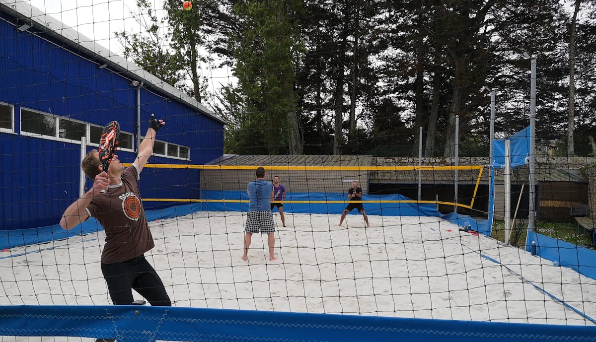 Les irréductibles Bretons du beach tennis | Fédération française de tennis