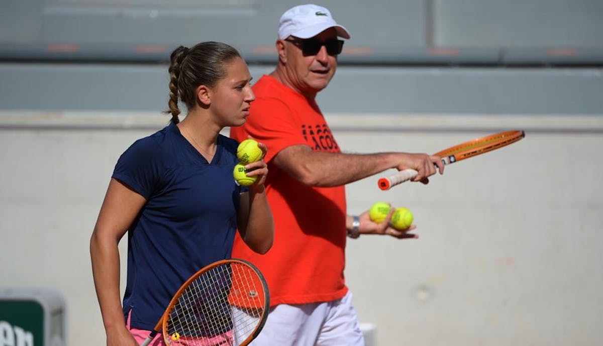 Gonzalo Lopez Sanchis: "Diane Parry peut devenir très forte" | Fédération française de tennis