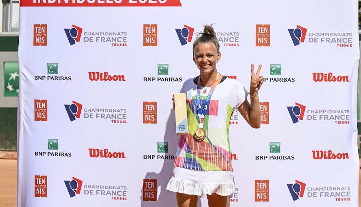 3e série dames : Logut, une "footeuse" aussi championne de tennis | Fédération française de tennis