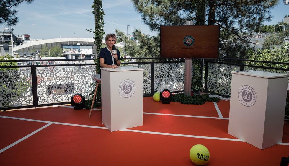 Bienvenue à Roland-Garros, avec Amélie Mauresmo | Fédération française de tennis