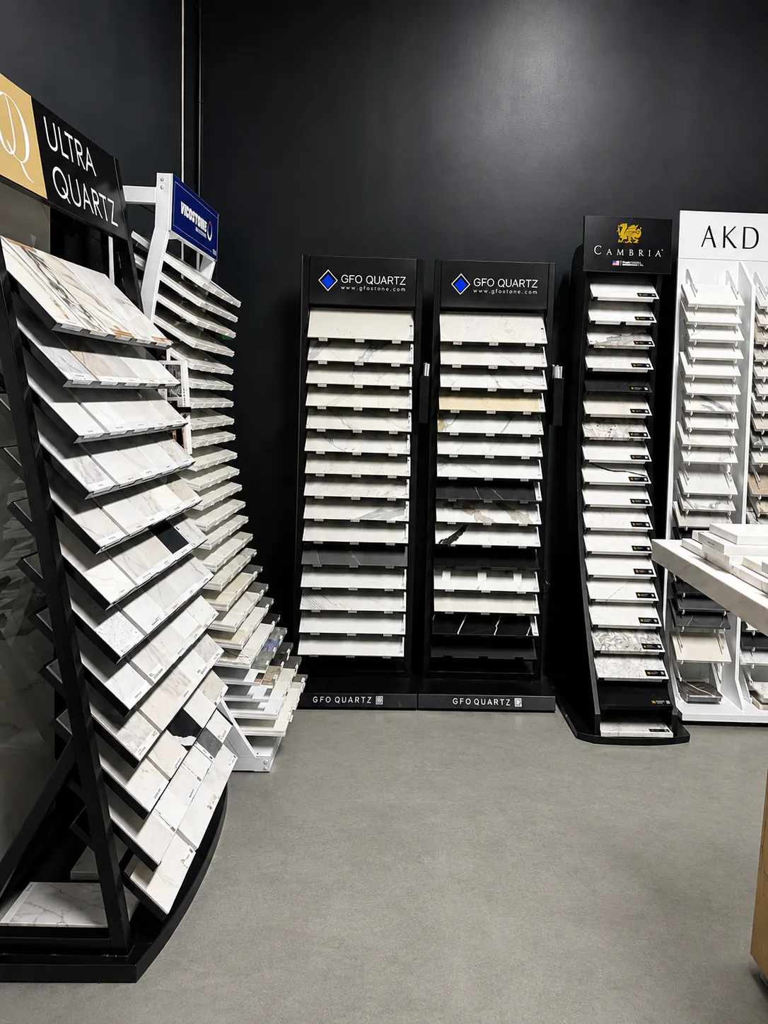 Showroom — 4