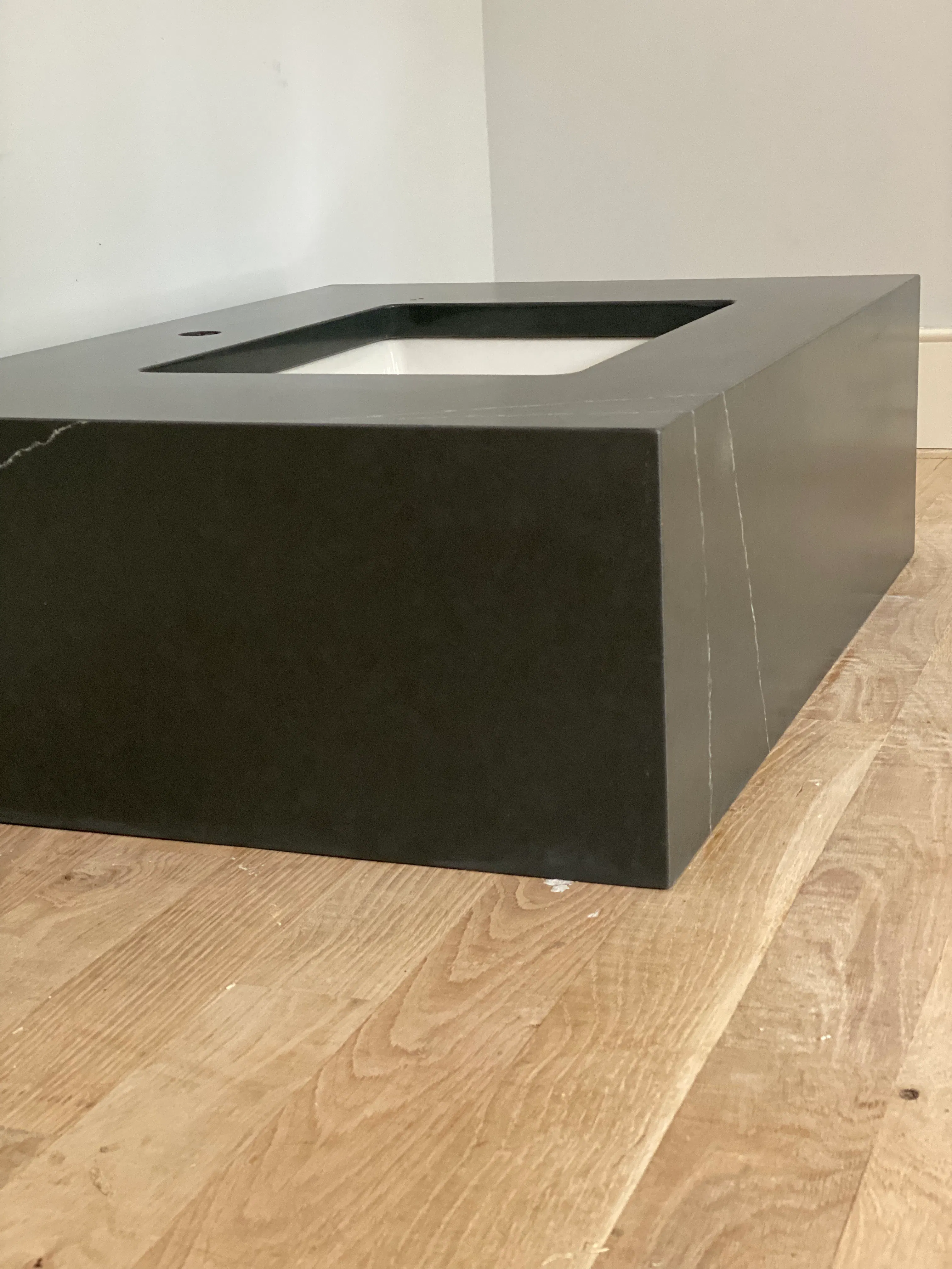 Vanity Tops — 17