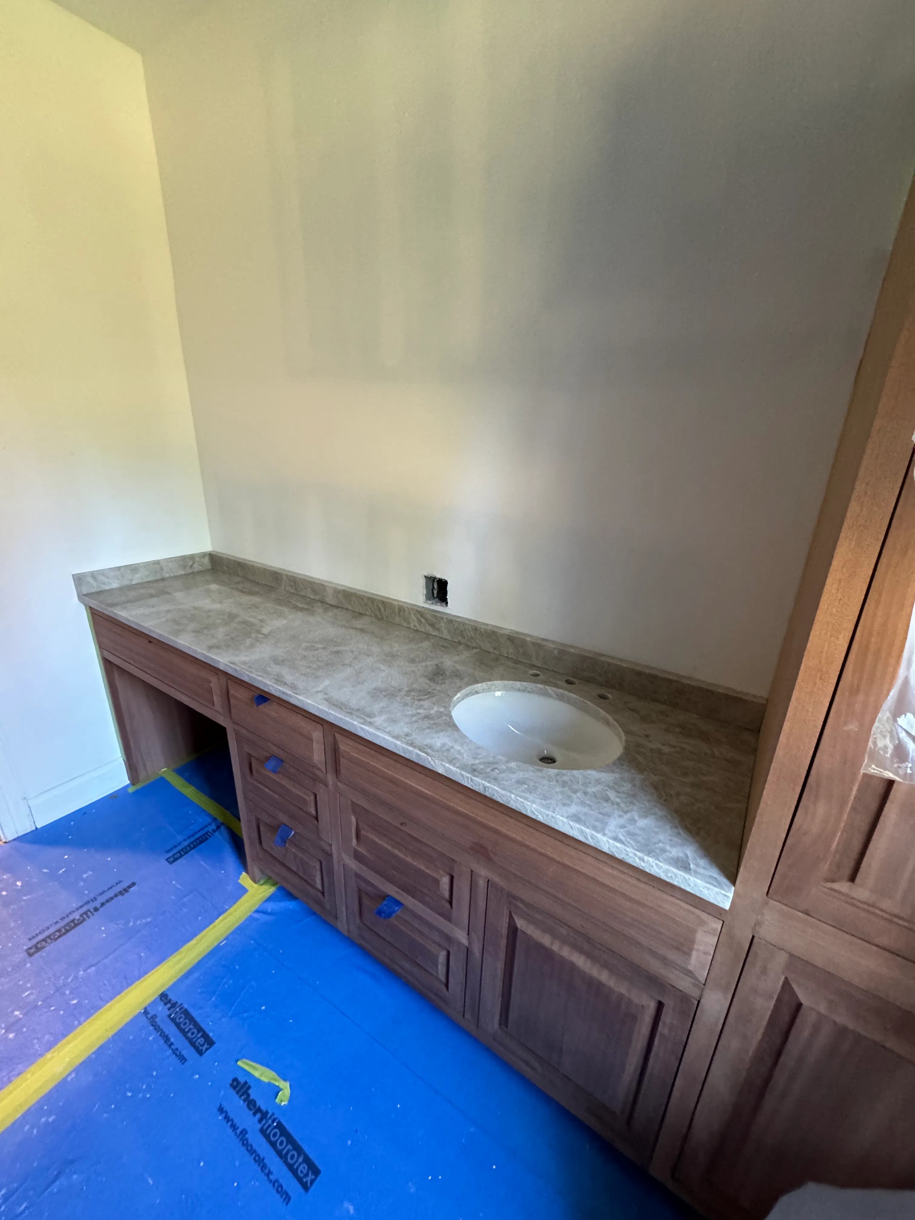 Vanity Tops — 78