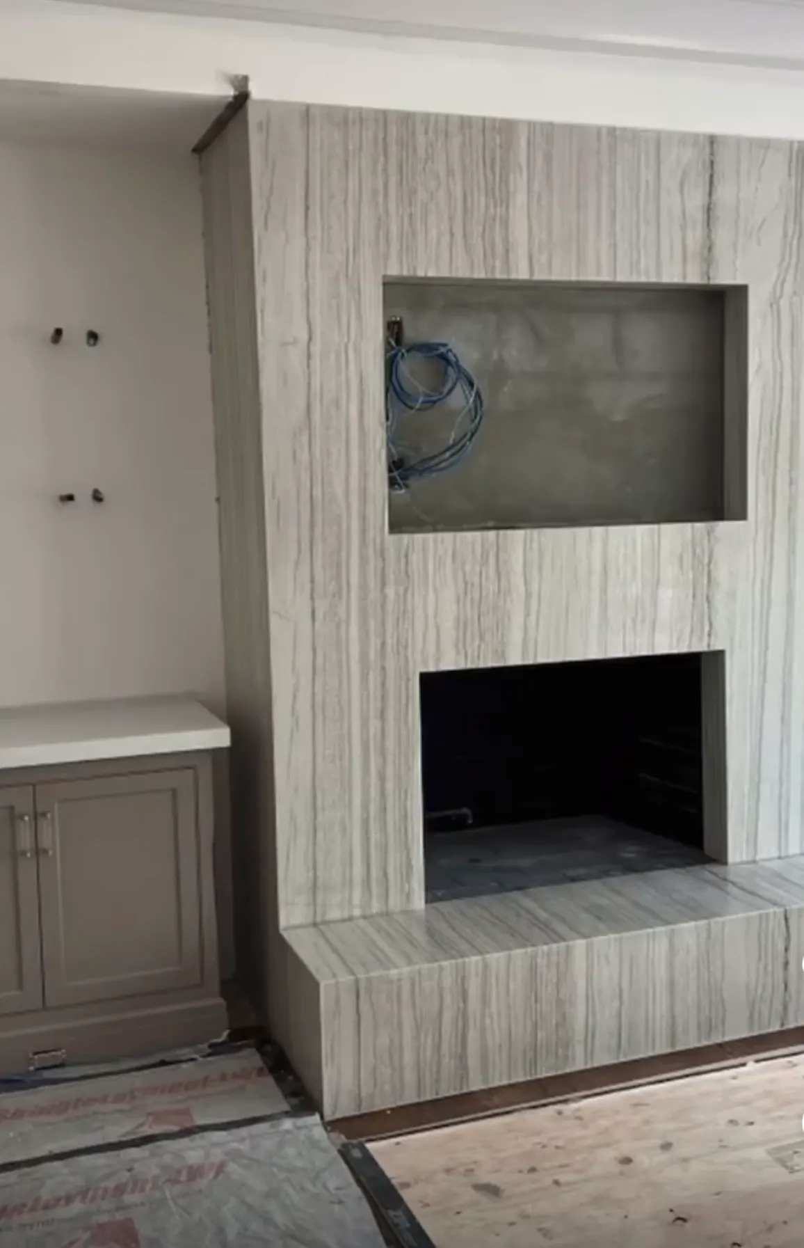 Fireplaces — 75