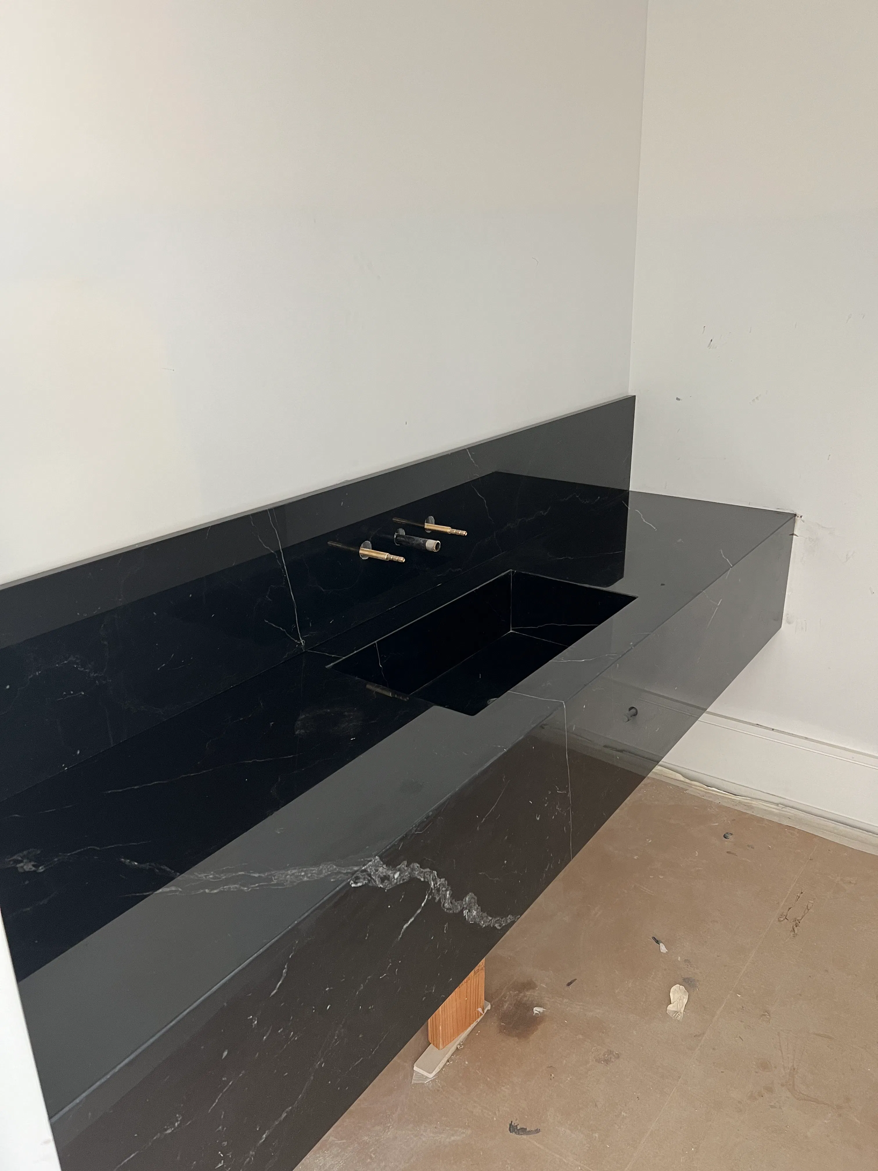 Vanity Tops — 52