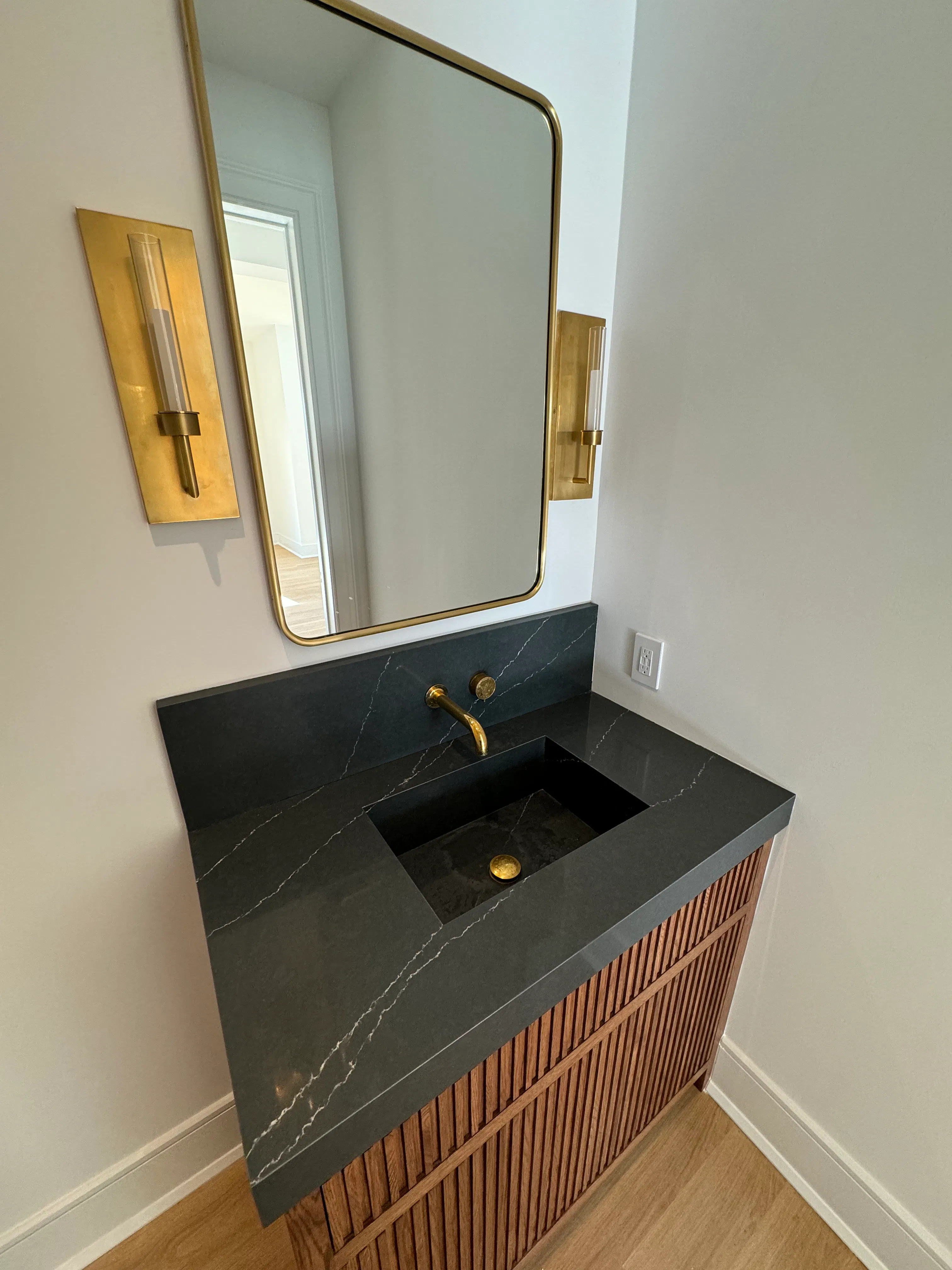 Vanity Tops — 75