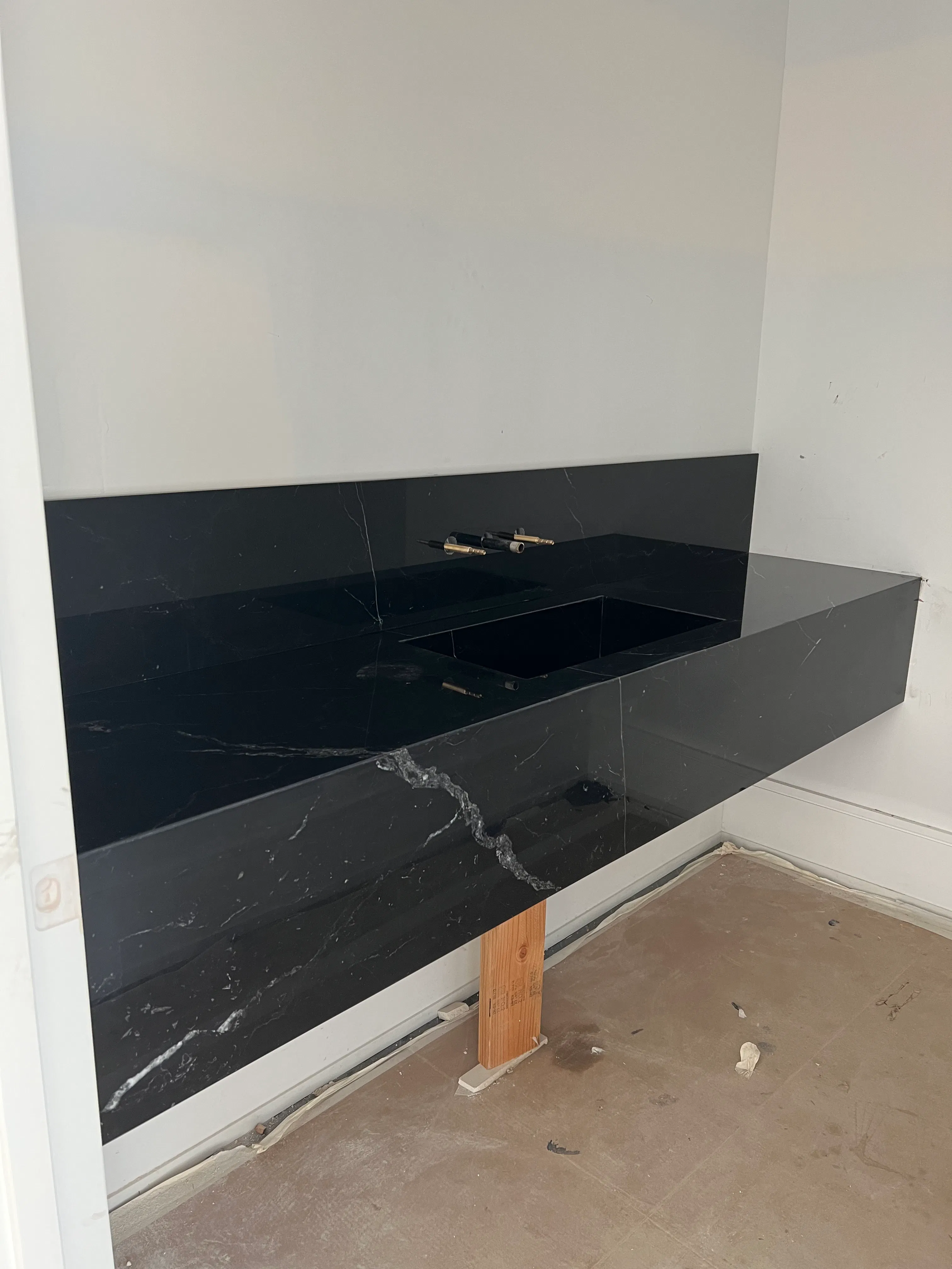 Vanity Tops — 50