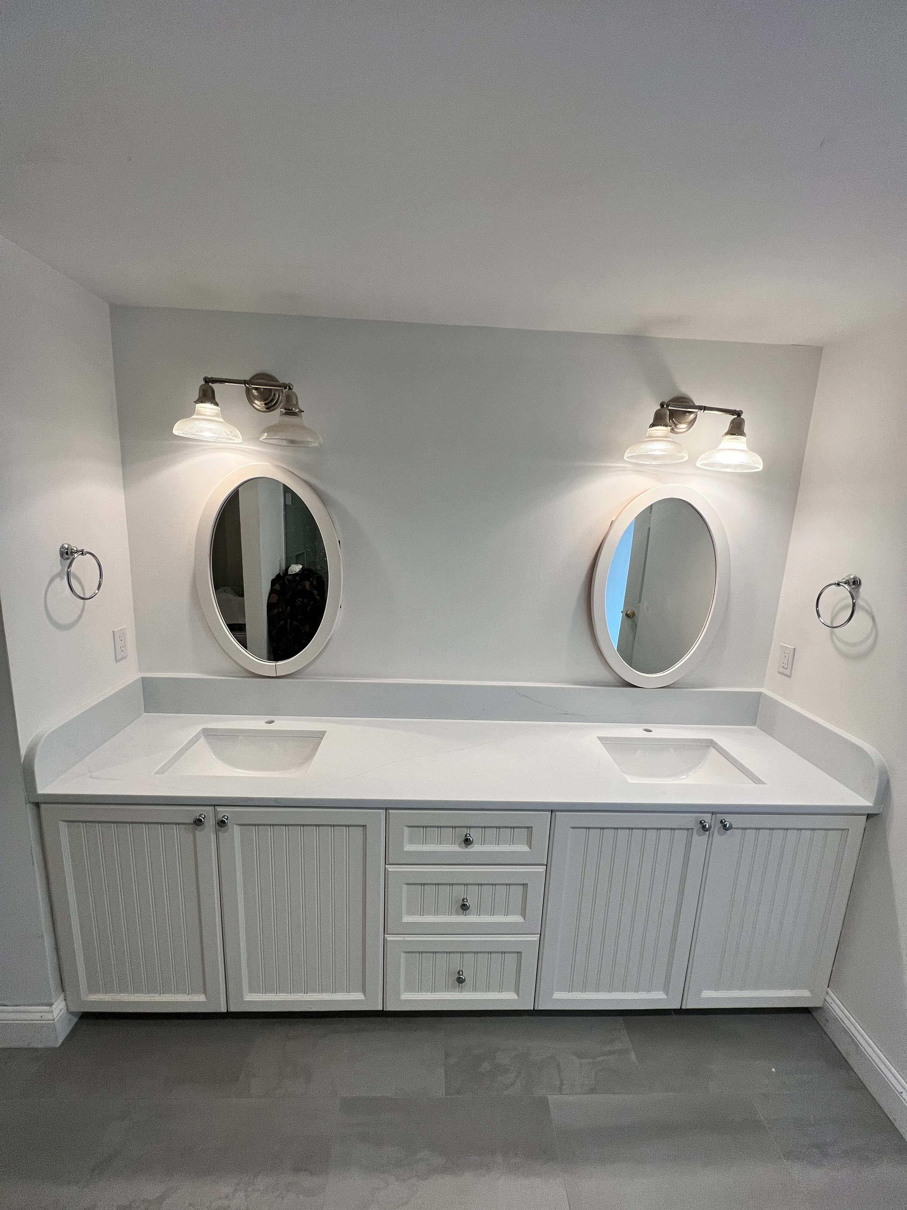 Vanity Tops — 7