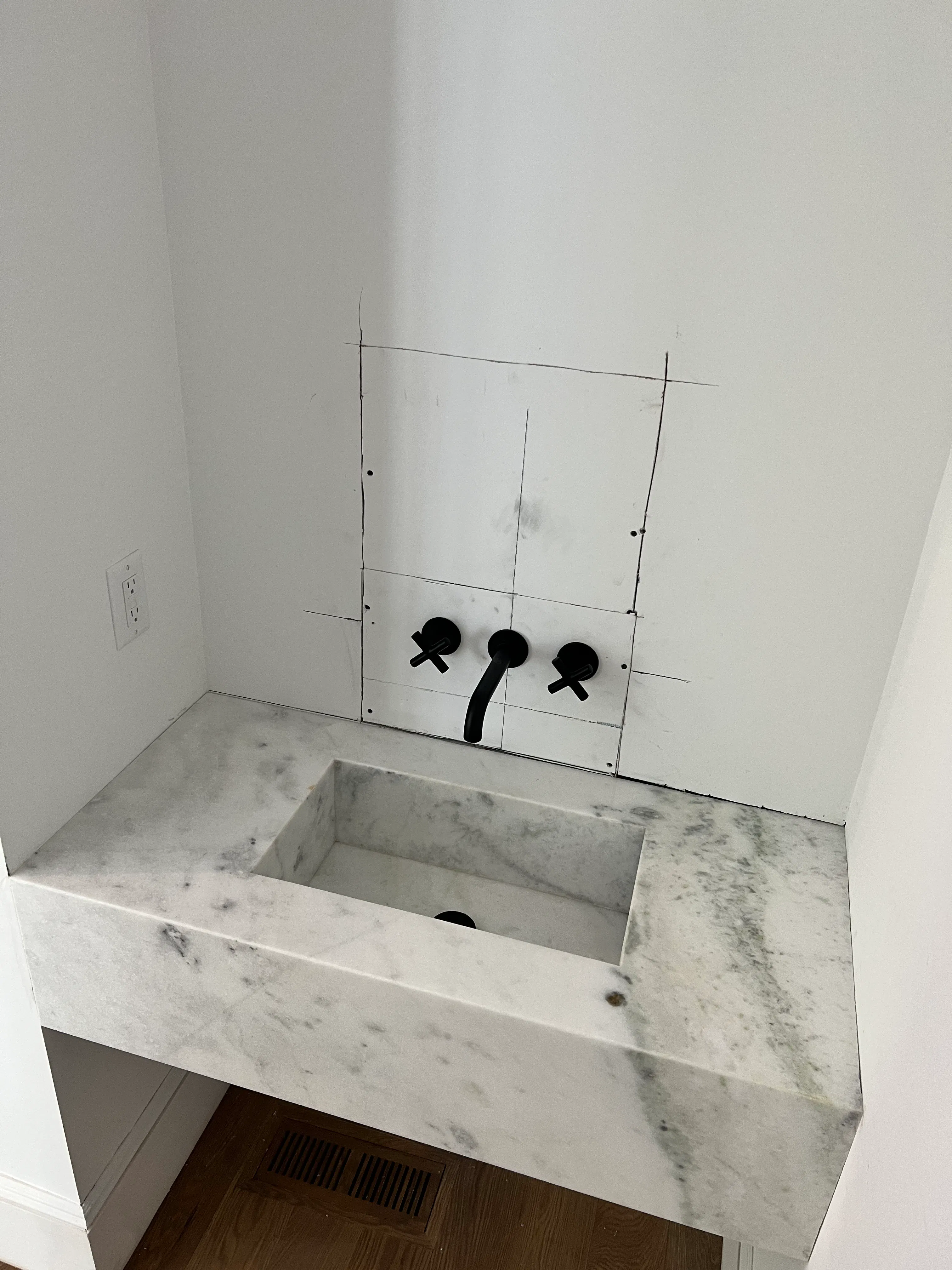 Vanity Tops — 16