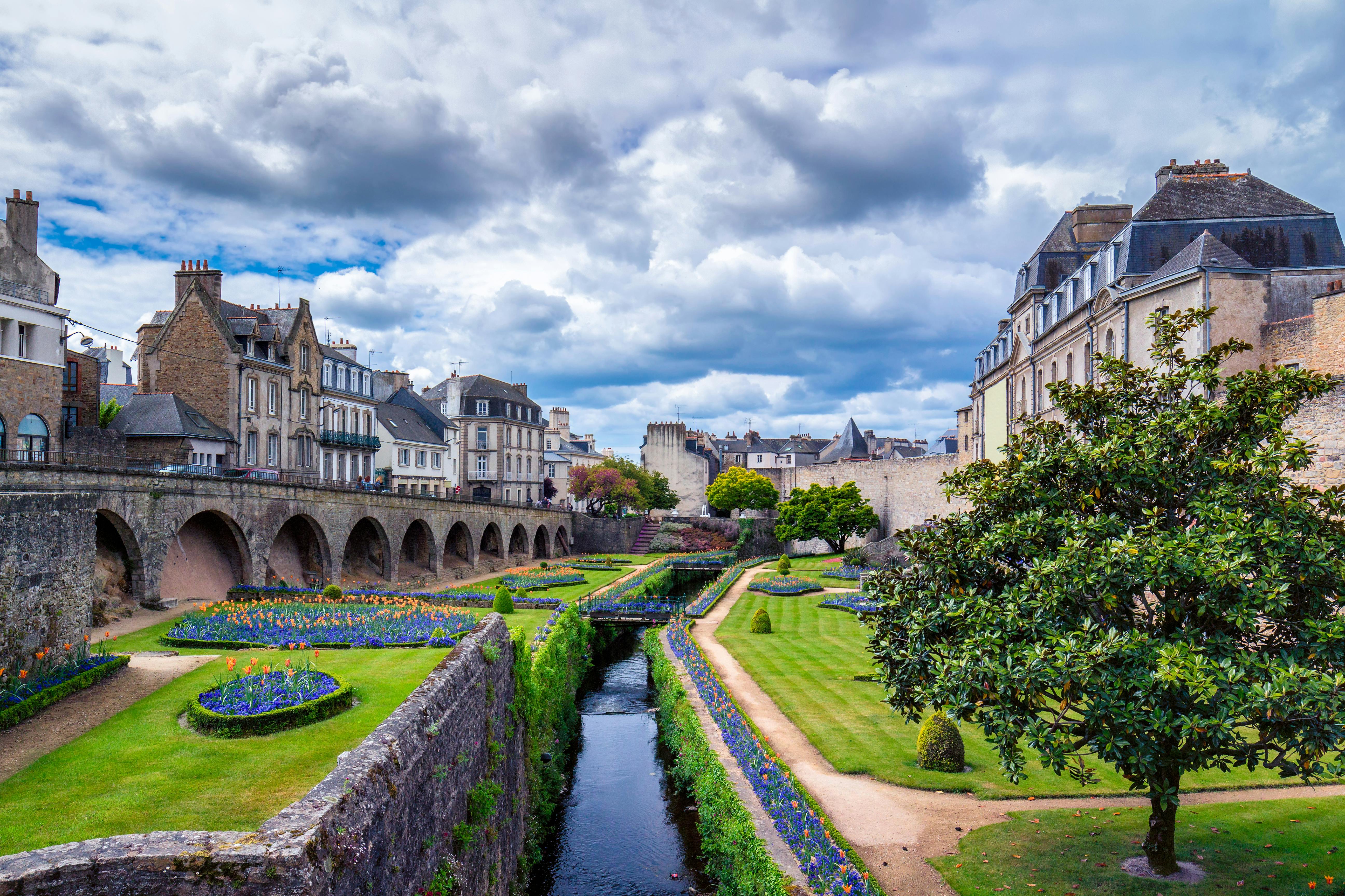 Location meublée : lancement commercial à Vannes