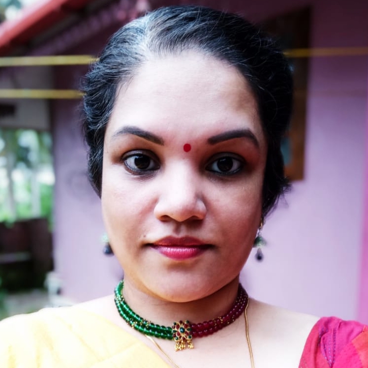 Leena Reghunath - Author, FiftyTwo.in