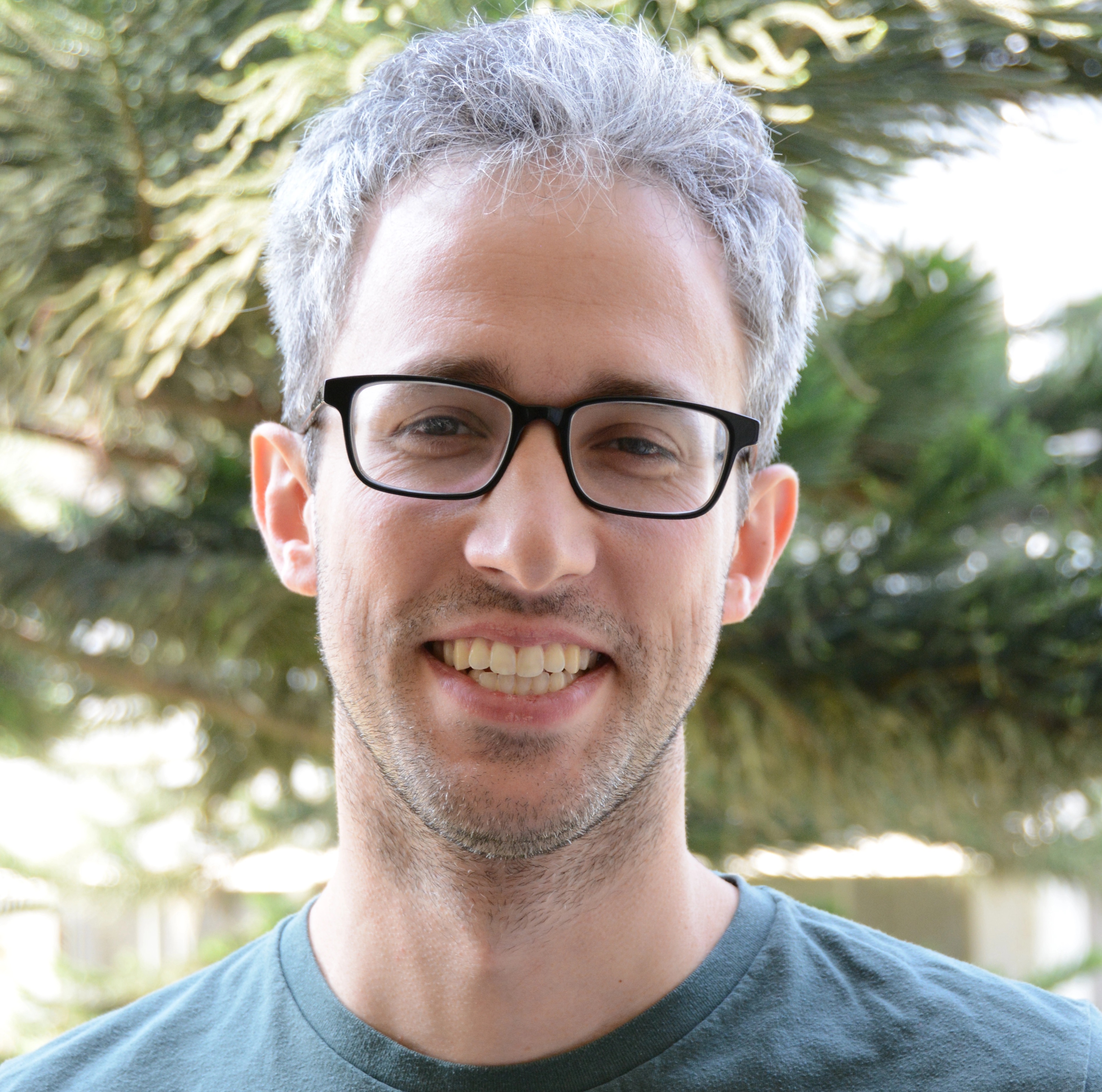 Colin Daileda, Author, FiftyTwo.in