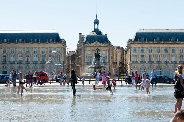 Bordeaux en pleine lumière, 2ème ville où investir en 2016