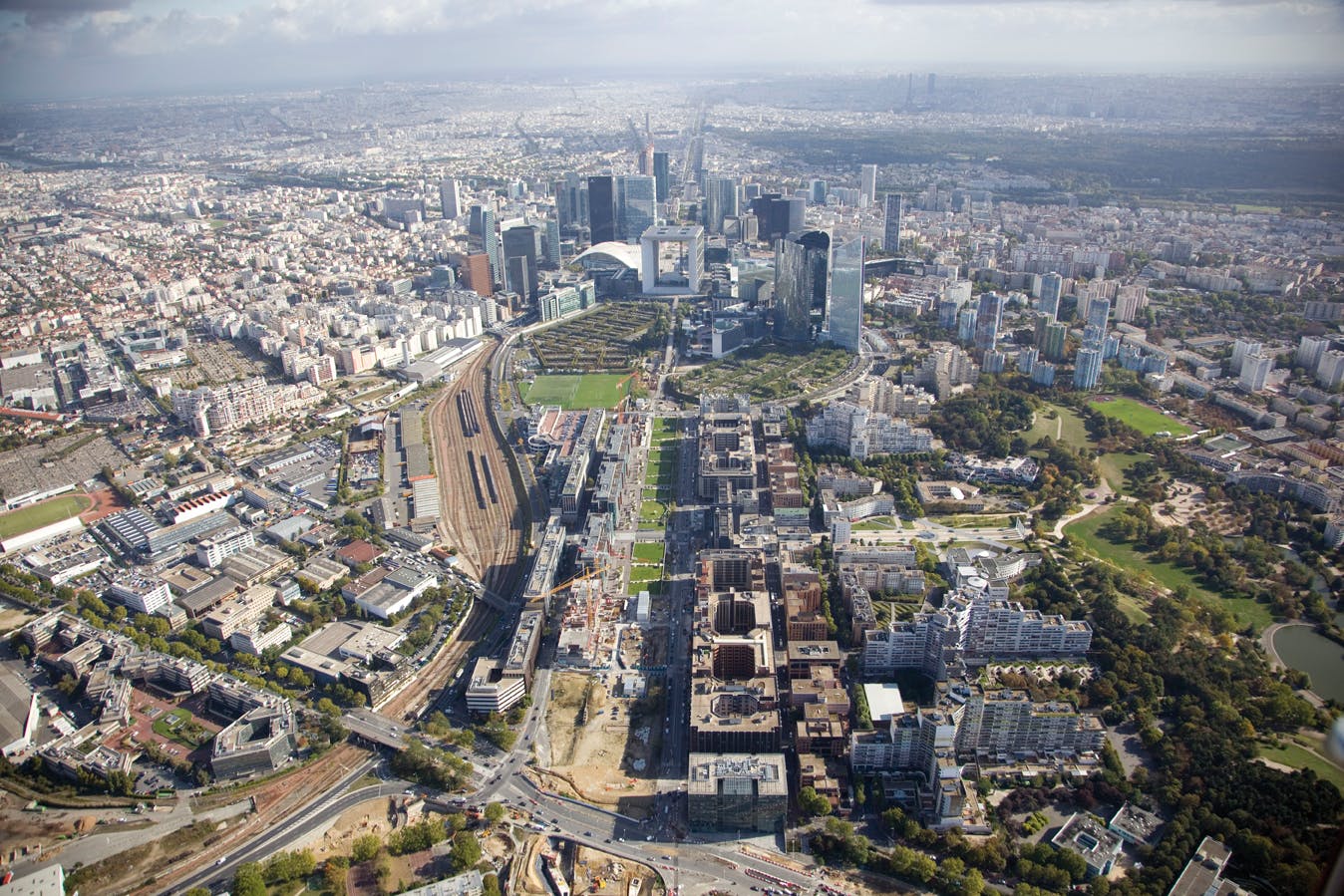 Immobilier neuf : la Défense s'intègre au Grand Paris 