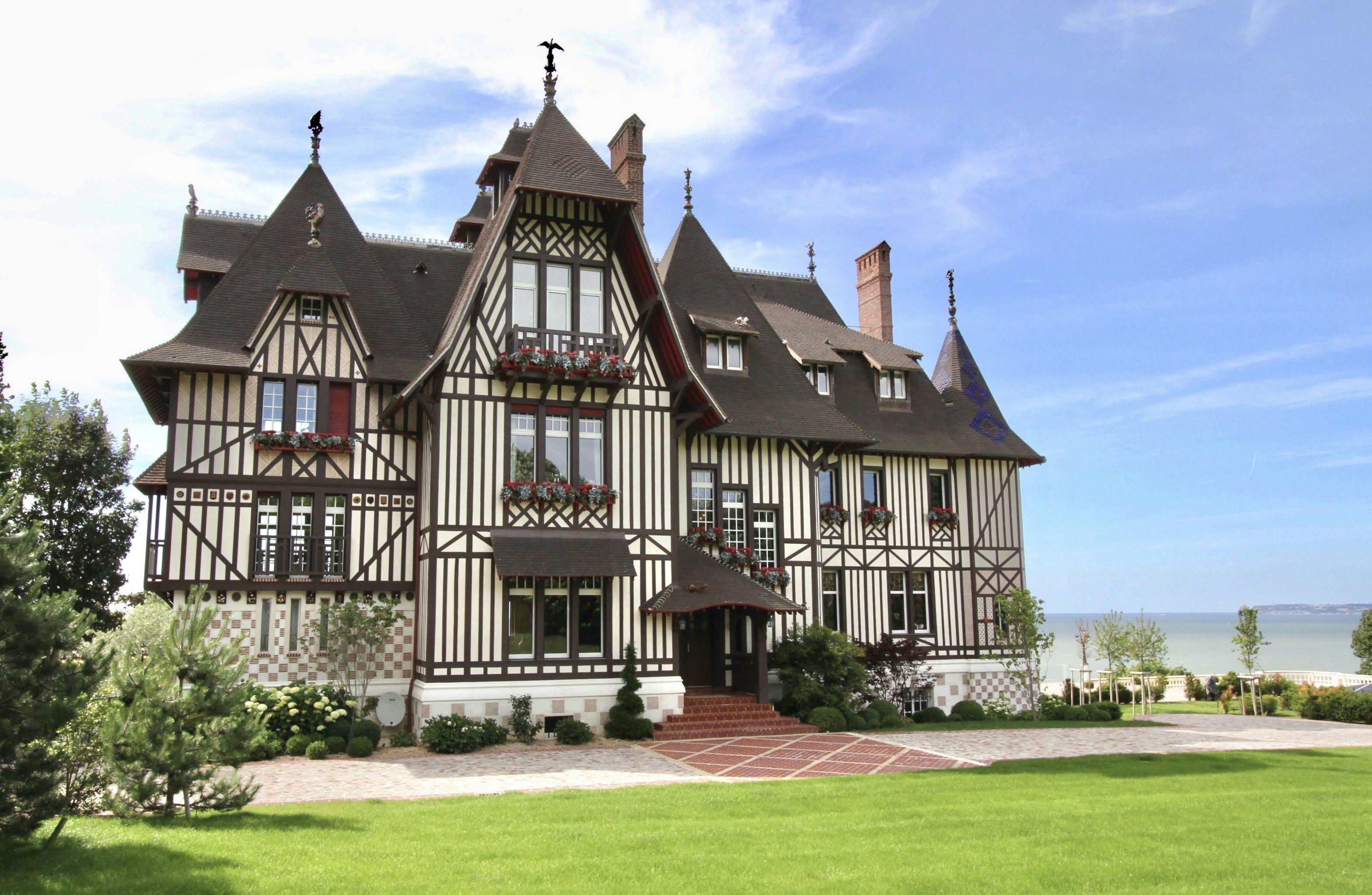 Deauville Sotheby's International Realty 