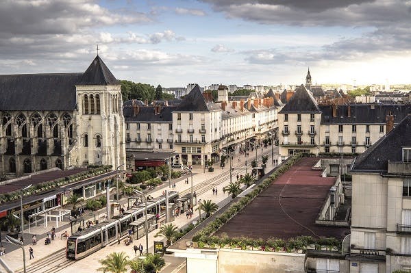 Tours gagne du terrain, 6ème ville où investir en 2016