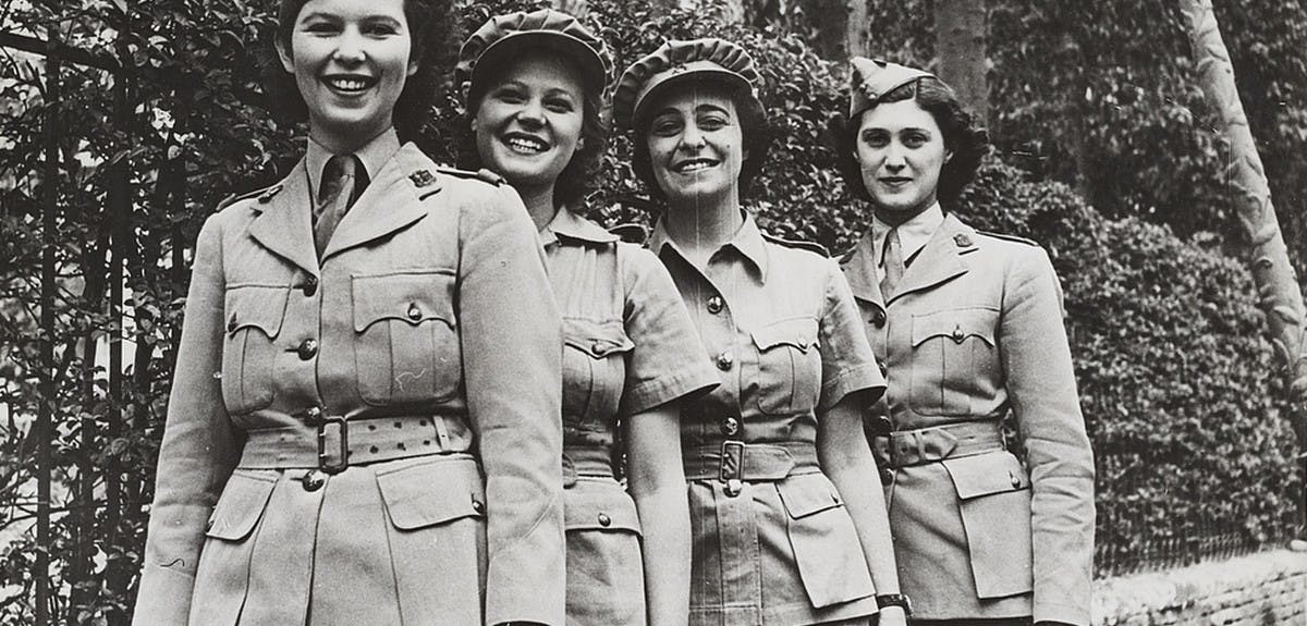 how-to-find-your-female-ancestors-in-military-records-header