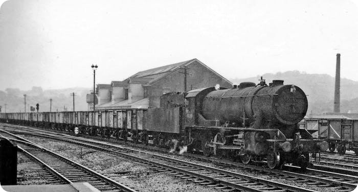 A coal train in Mirfield, 1964. Image credits: Ben Brooksbank.