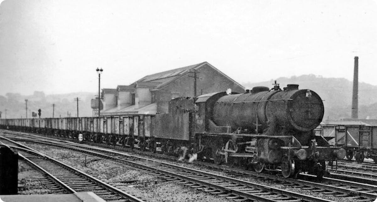 A coal train in Mirfield, 1964. Image credits: Ben Brooksbank.