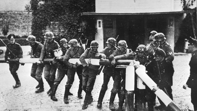 The Invasion Of Poland: September 1st, 1939 - 1939 Register ...