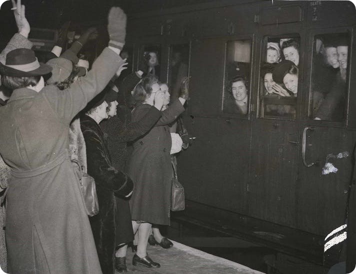 GI Brides leaving Waterloo Station