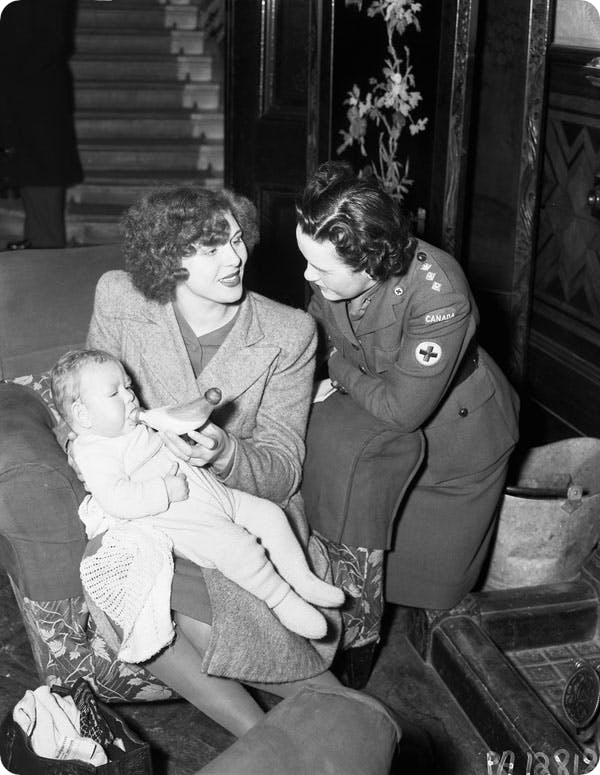 War brides going to Canada in World War 2