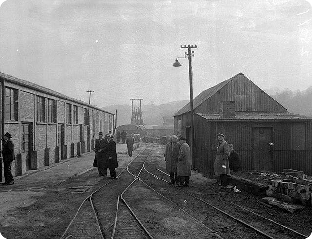 Coal mine at Cwmllynfell, 1959, photographed by Geoff Charles.
