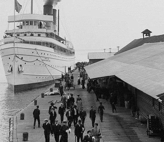 genealogy-guide-immigration-records-header
