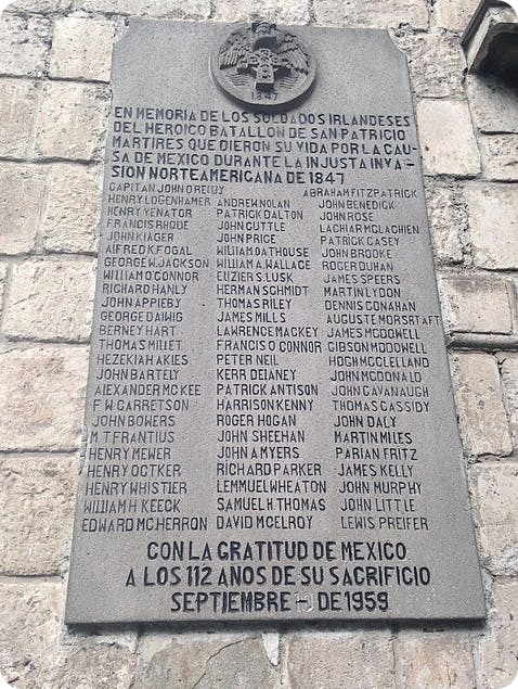 Memorial to the Batallón de San Patricio. Image credit: Raulchm, CC BY-SA 4.0 via Wikimedia Commons. 